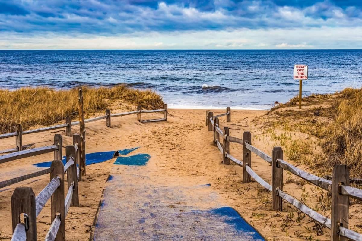 2-Min Walk To The Beach Dog Friendly Истхем Экстерьер фото