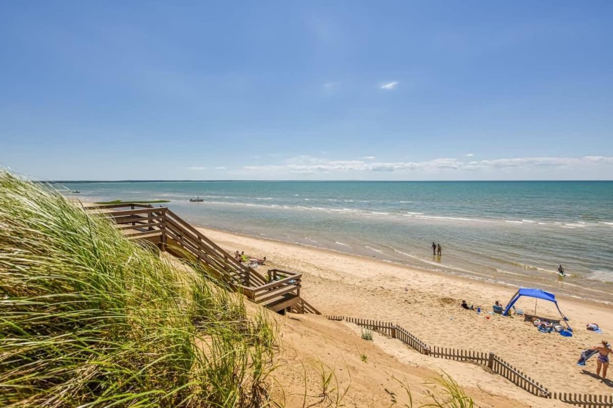 2-Min Walk To The Beach Dog Friendly Истхем Экстерьер фото